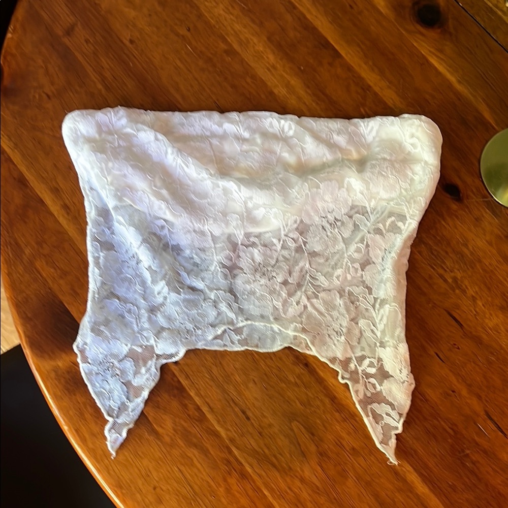 Elegant White Lace Women's Top